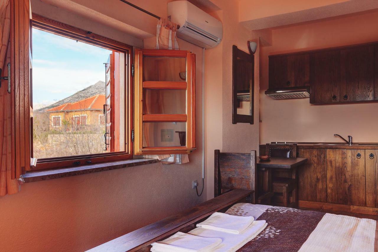 Apartmani I Sobe Dinko Стариград-Пакленица Экстерьер фото